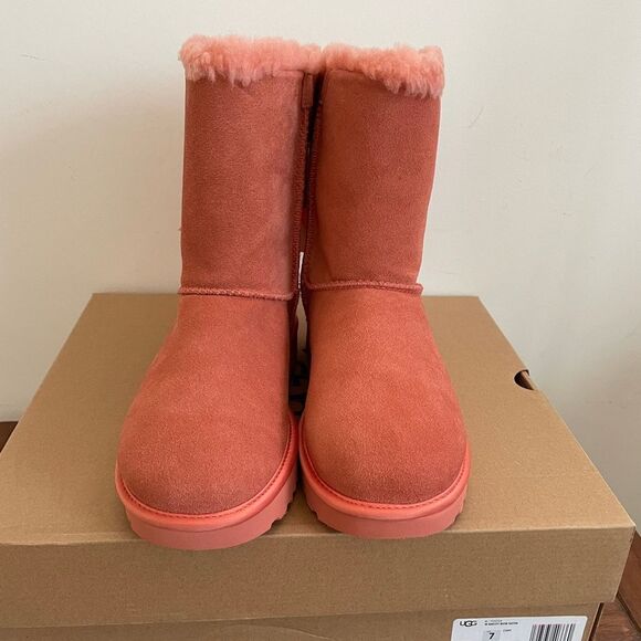 UGG Bailey Bow Satin Boots Clay Pot Women Size 7 - Picture 8 of 14